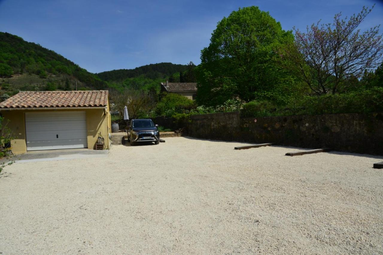 Besseges Au Grand Bonheur Bed & Breakfast エクステリア 写真