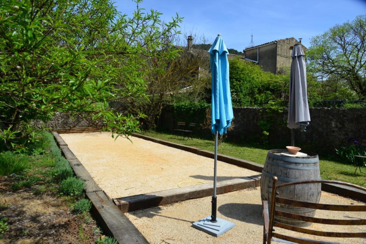 Besseges Au Grand Bonheur Bed & Breakfast エクステリア 写真